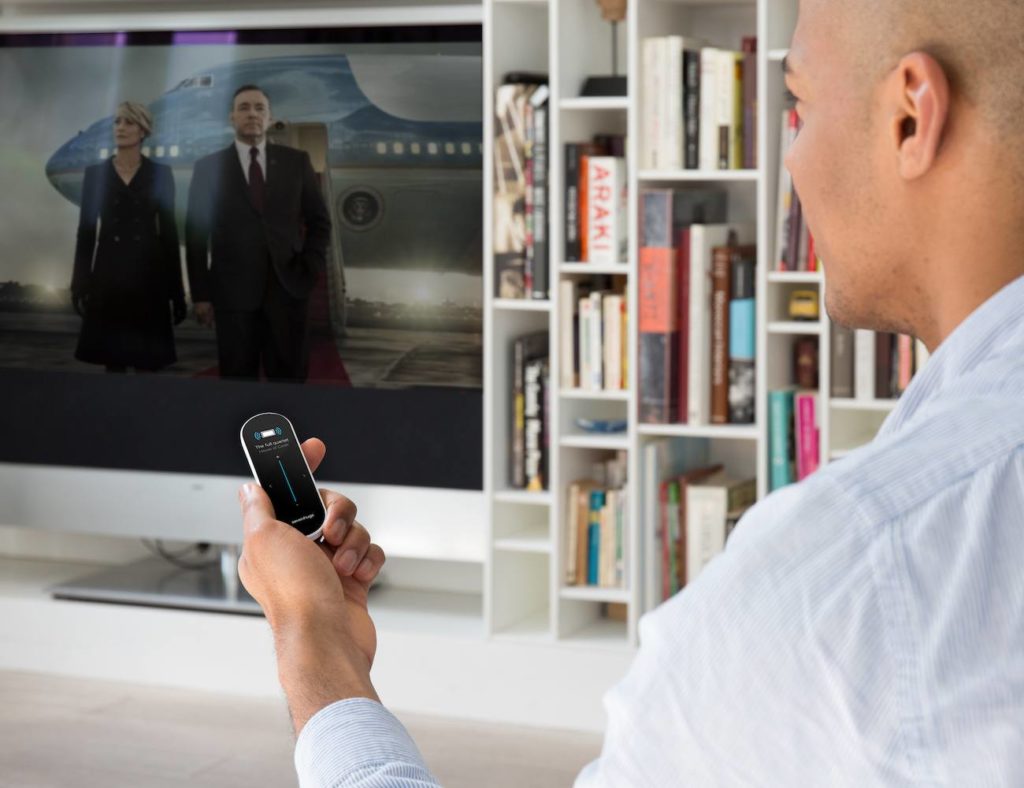 sevenhugs-smart-remote-02