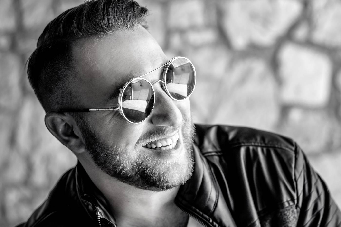 Mosoly a pajzsod? A full hepi insta sztori és ami mögötte van