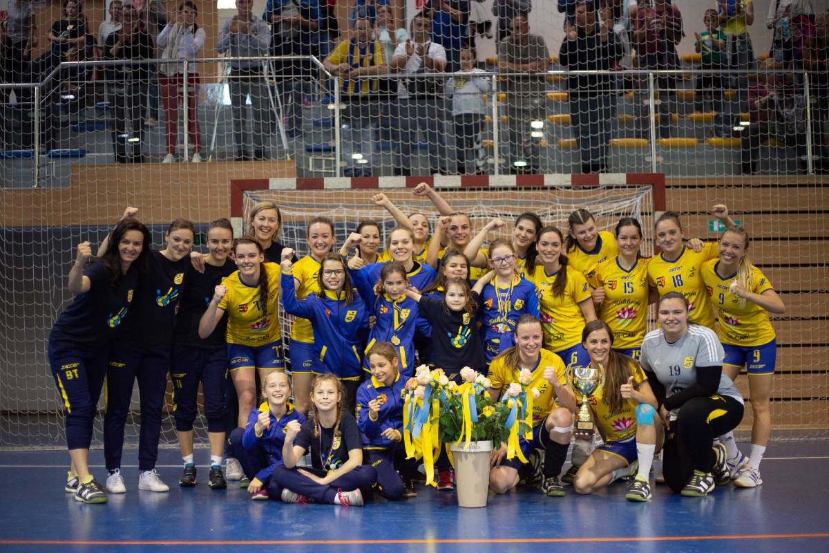 12 cikk, ami érdekelhet a júniusi Klikk Outból!