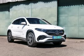 Mercedes EQA,Elektromos autó,Autó