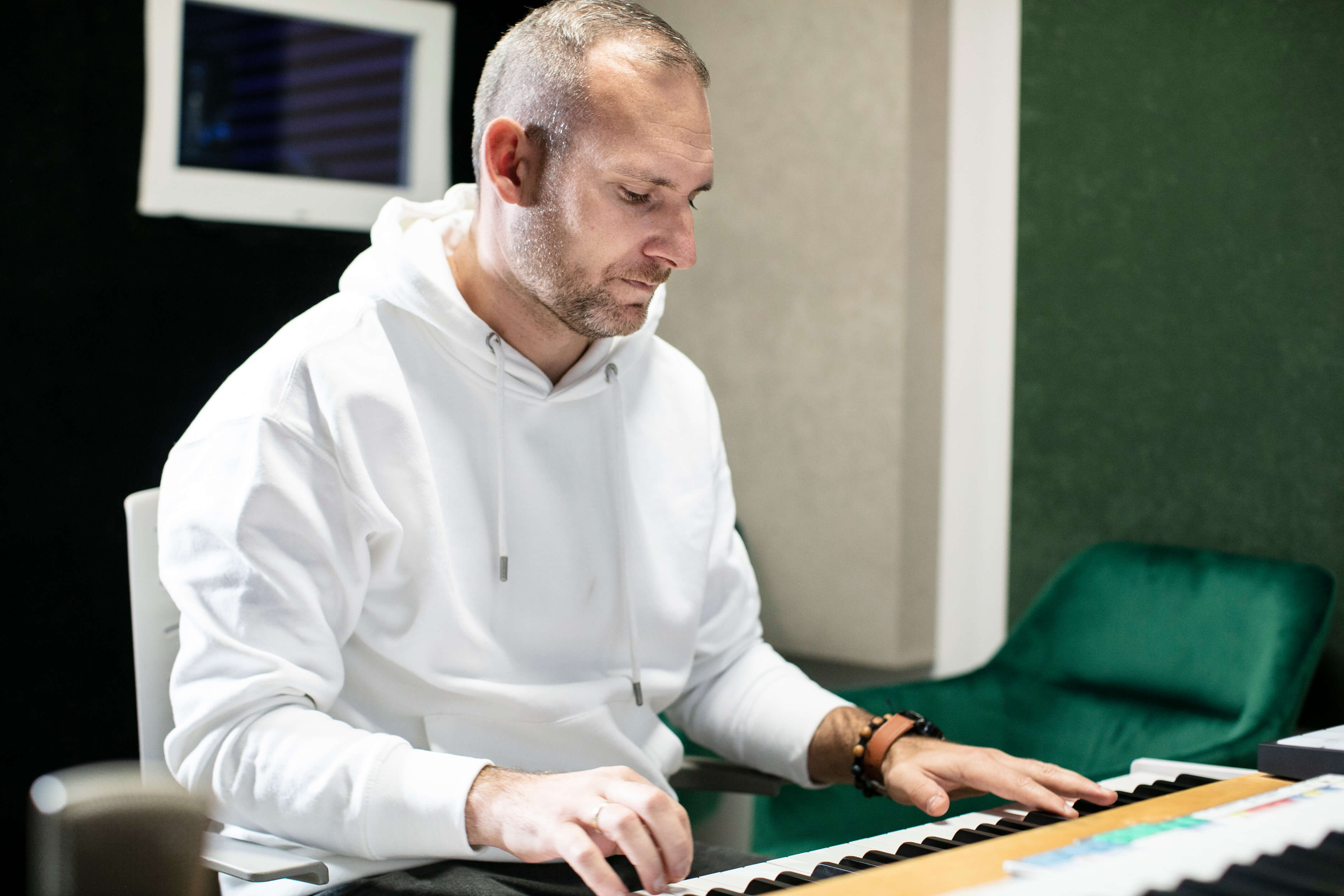 Gasparik Fecó,Arizóna,Zene,Vikkendhouse