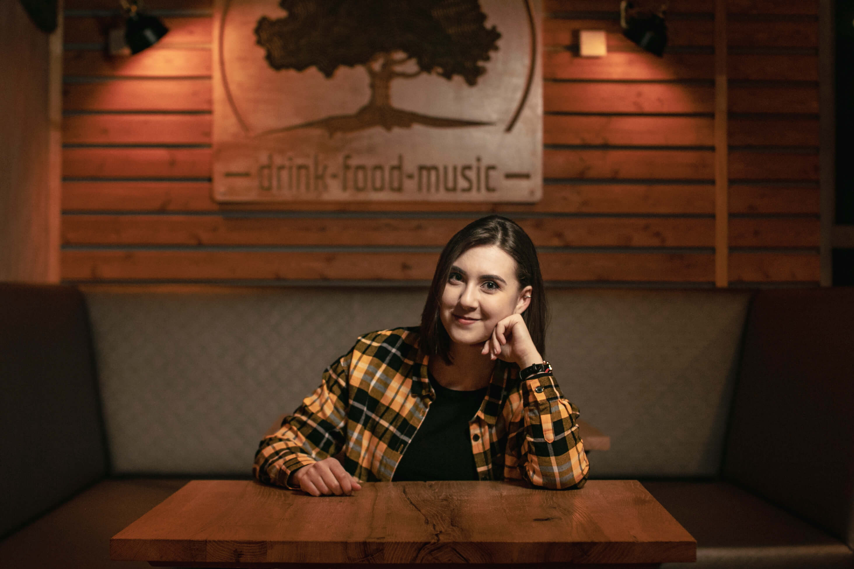 Bokros Bia,Vikkendhouse,Zene