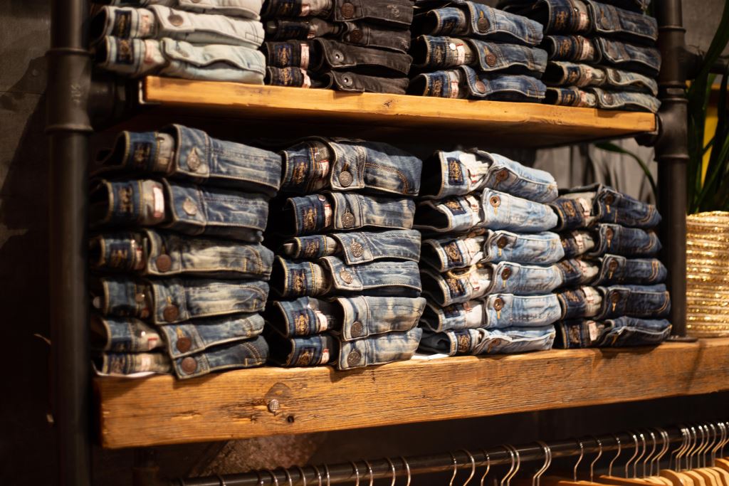 Devergo,Ruházat,Öltözködés,Divat,Dunaszerdahely