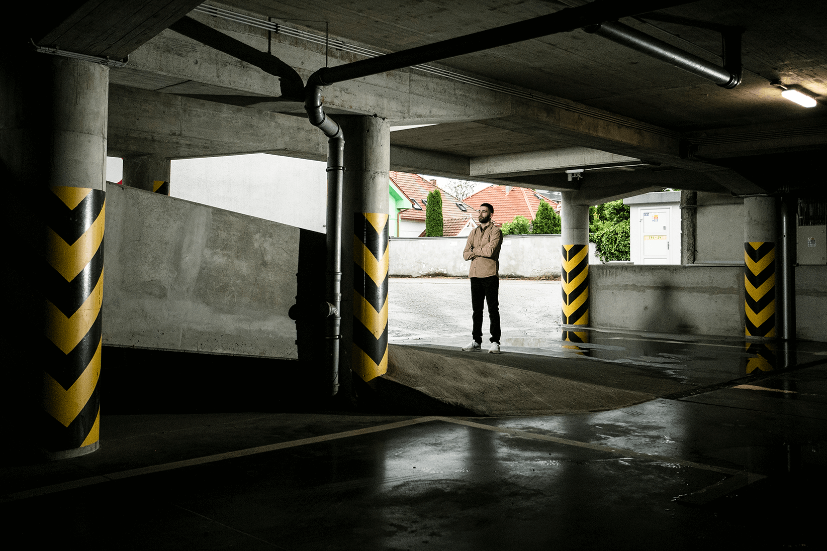 Kosár Ábel,Zene,Vikkendhouse