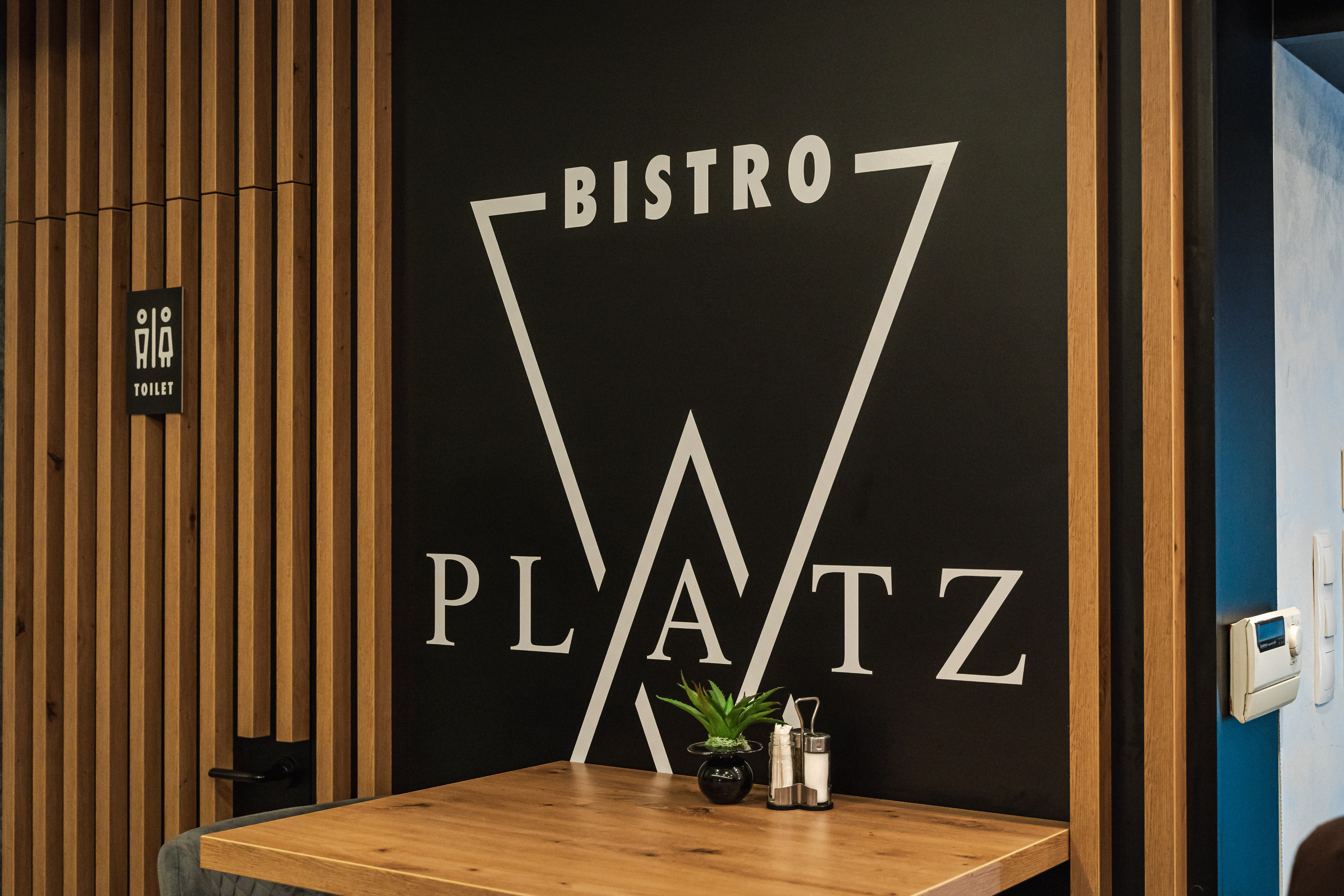 Klikk Out,Előzetes,június