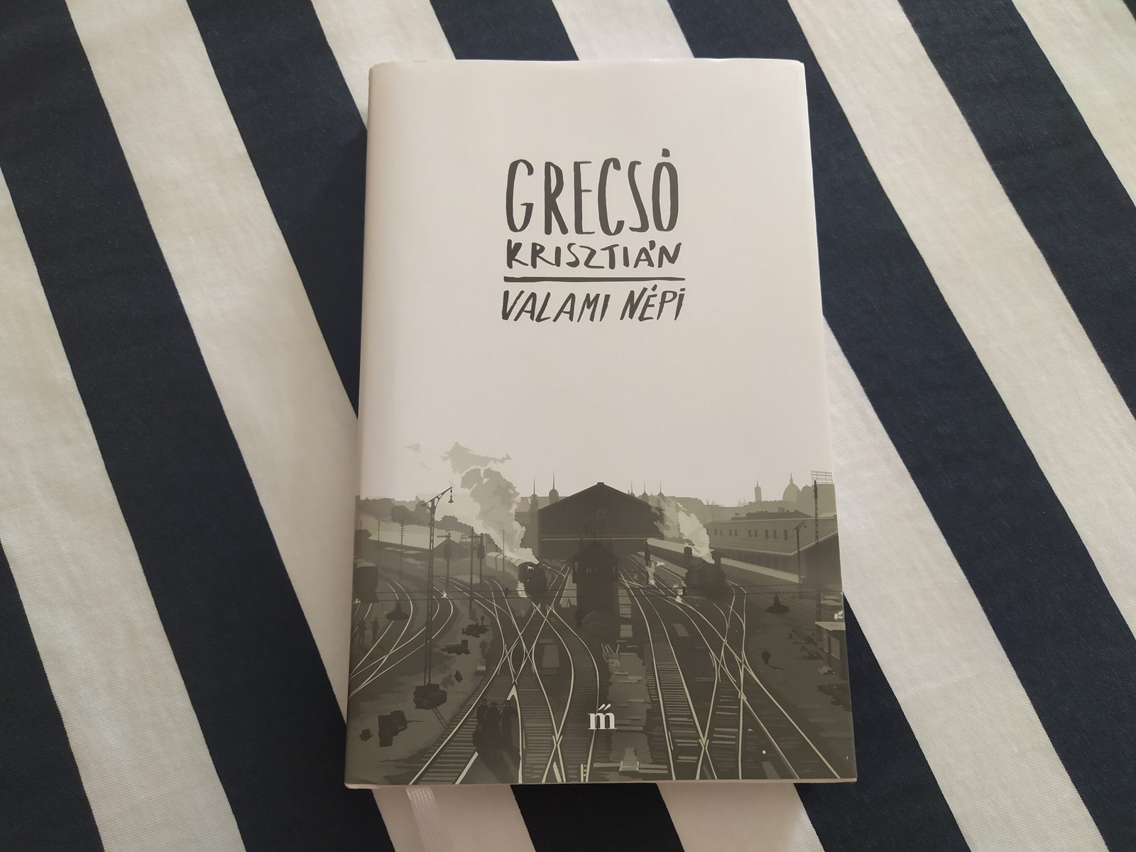 Klikk Out,Előzetes,Szeptember