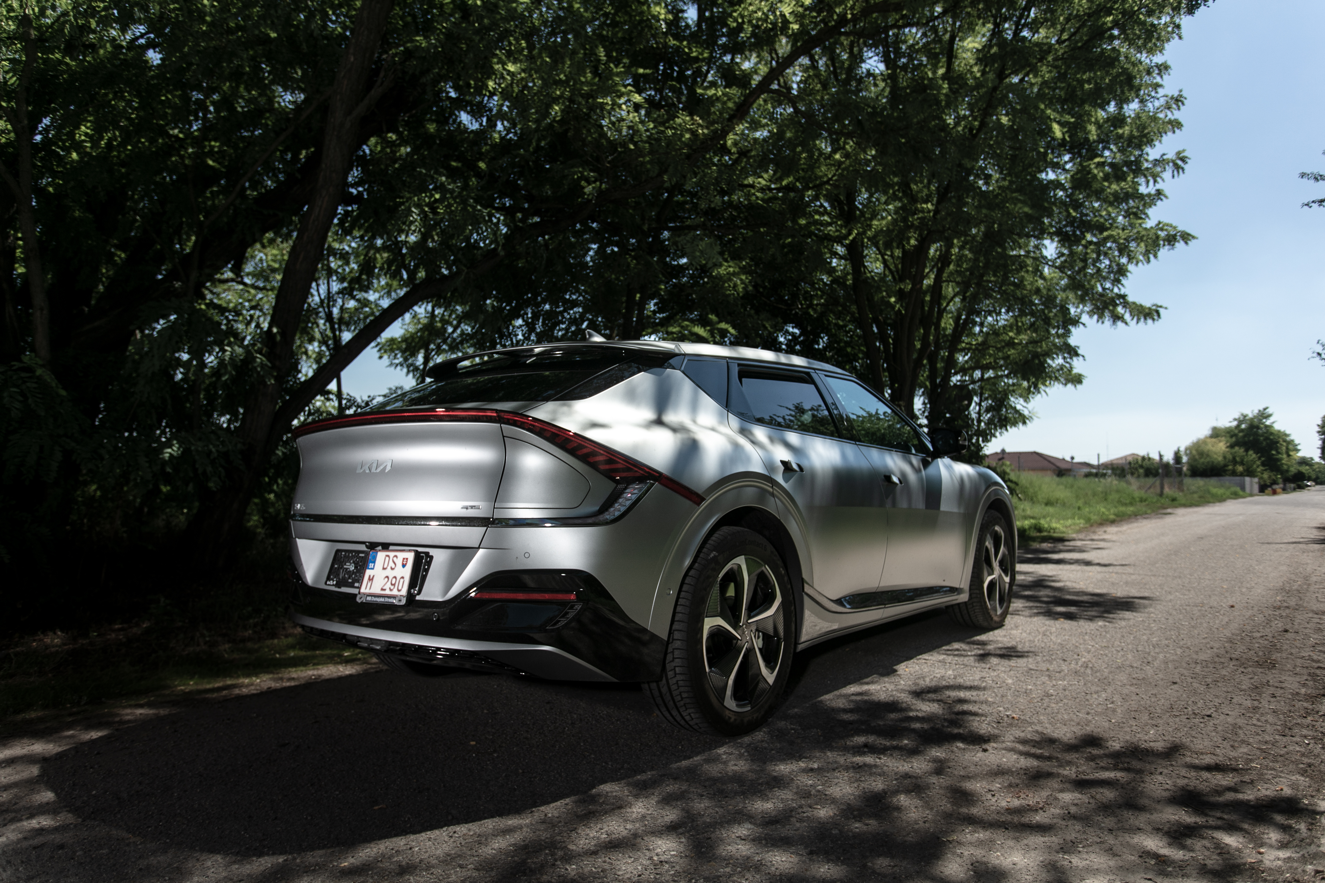 Klikk Out,Előzetes,Szeptember