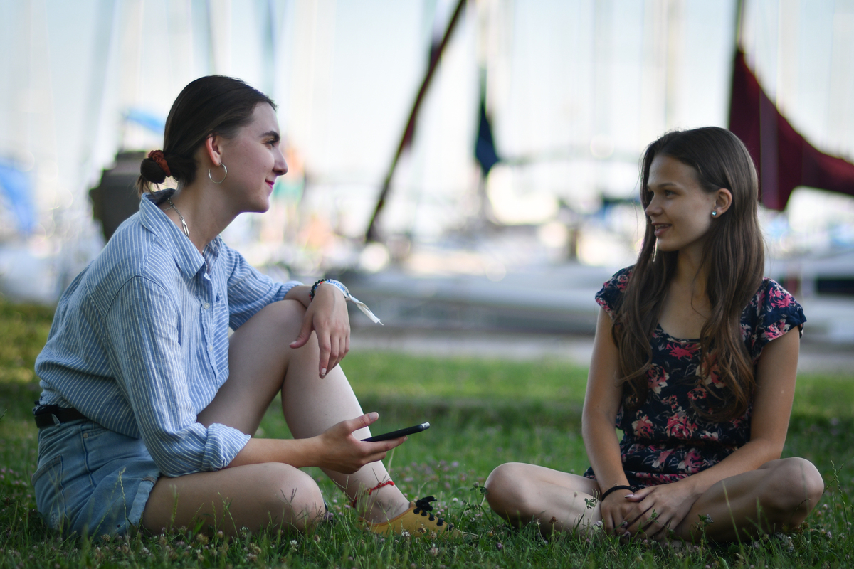 Klikk Out,Előzetes,Szeptember