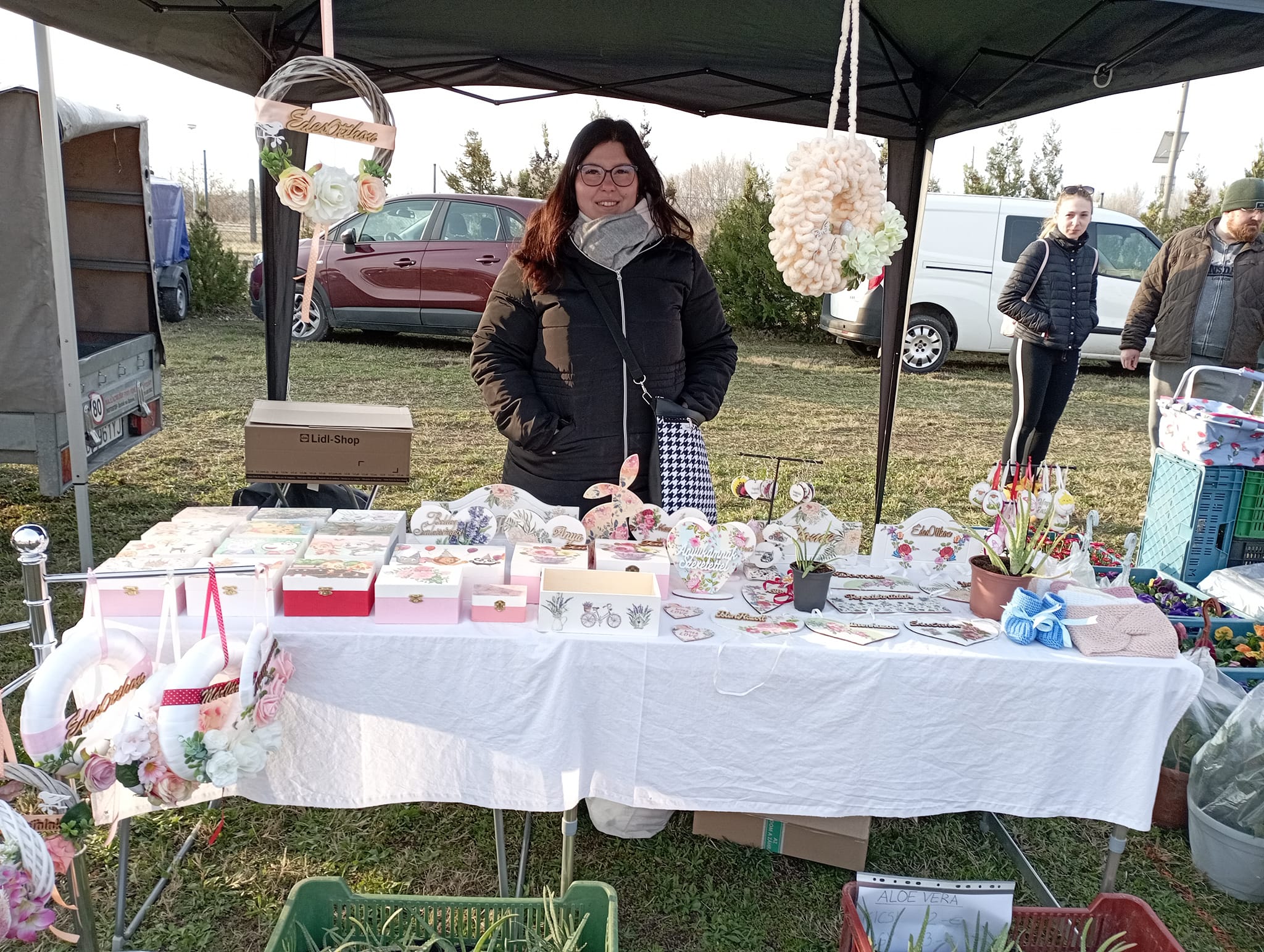 Klikk Out,Előzetes,Szeptember