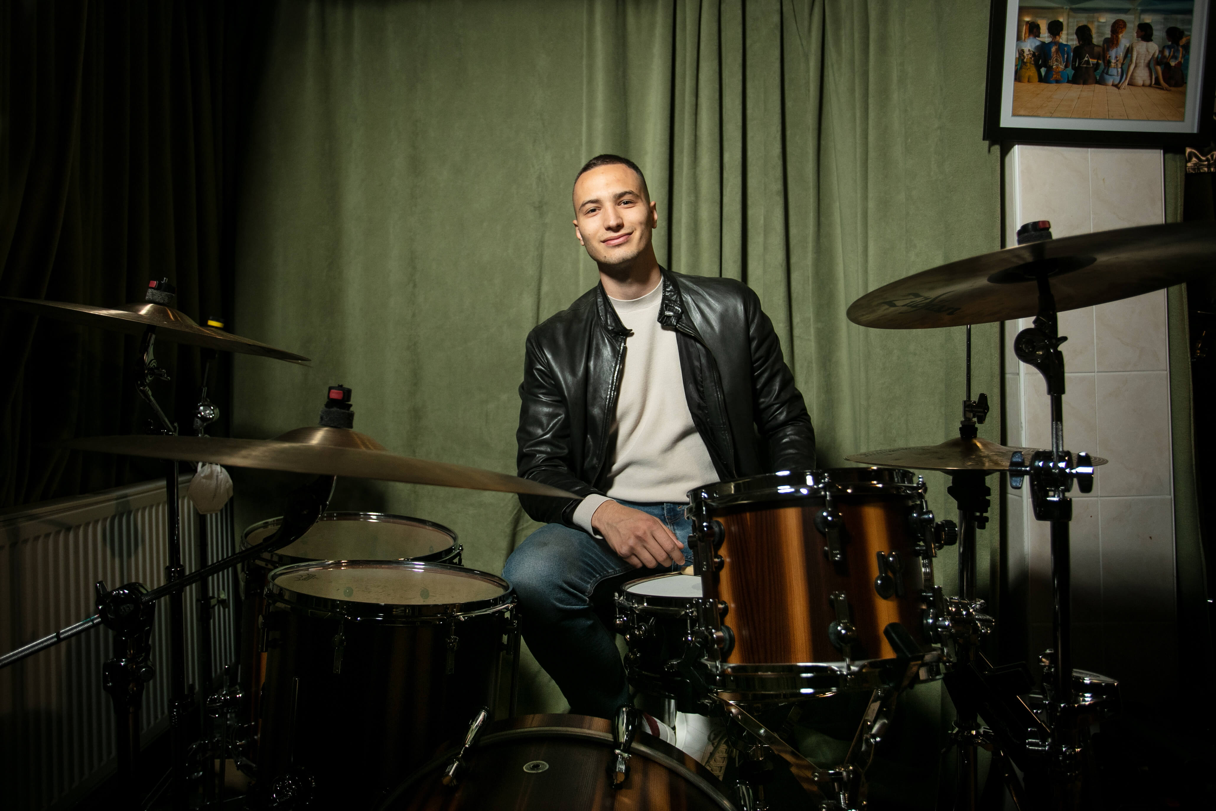 Antal Gábor,Vikkendhouse,Zene