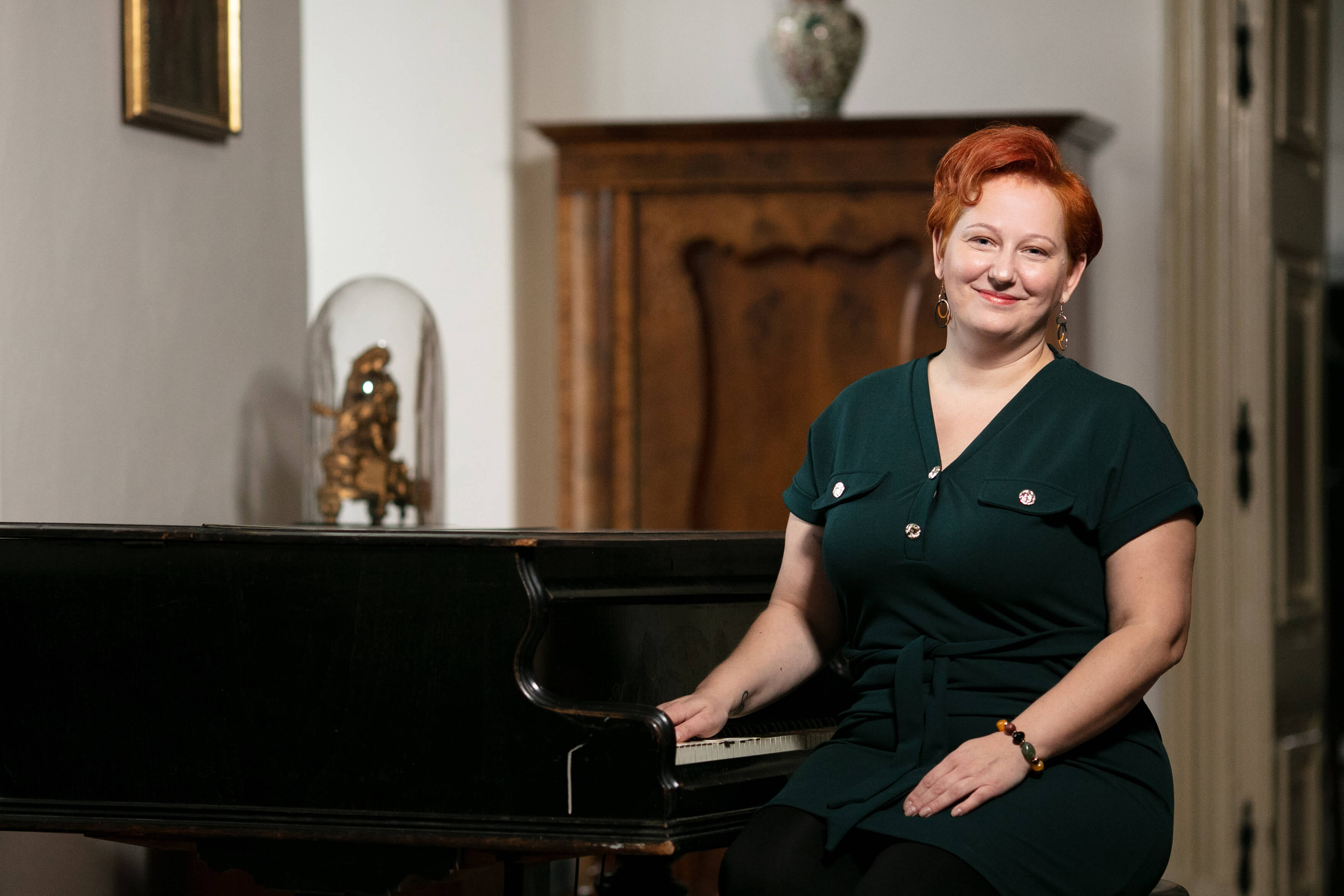 Álló Szimona,Csallokozi Muzeum,Vikkendhouse