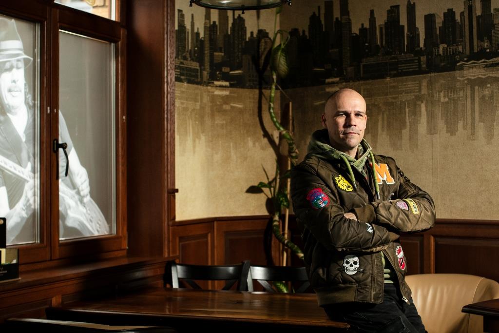 Lepke,Vikkendhouse,Pálffy László