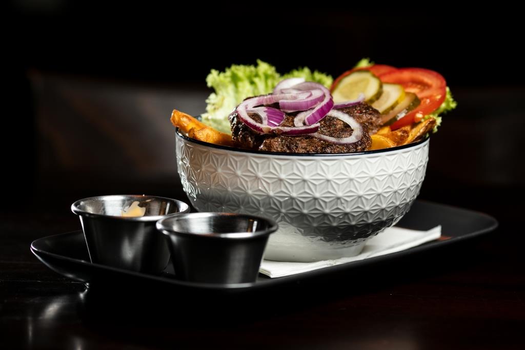 Vendéglőlesen,Gasztro,Loft Pub,Dunaszerdahely,Hamburger,Étterem