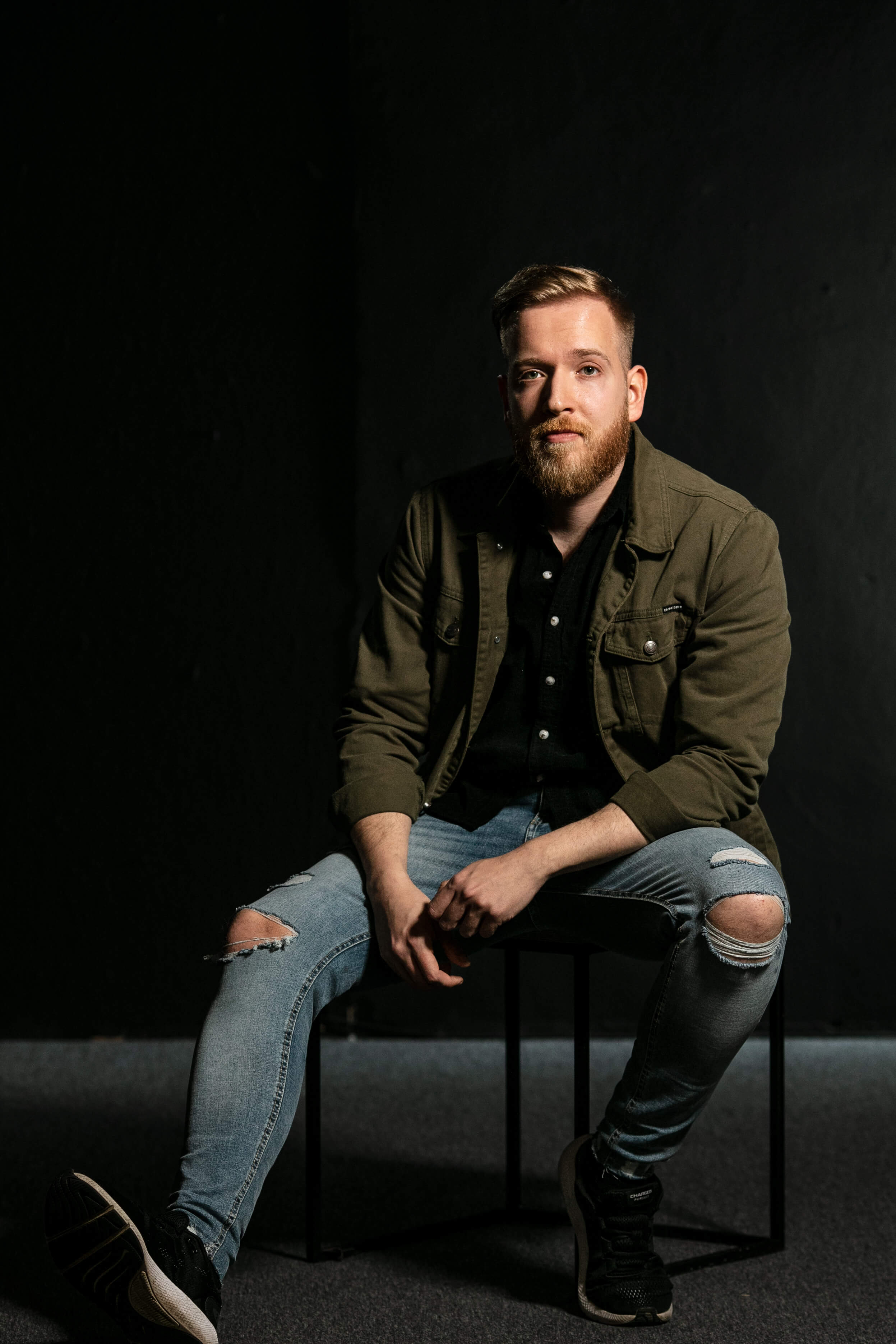 EElek Adrian,Vikkendhouse,Zene