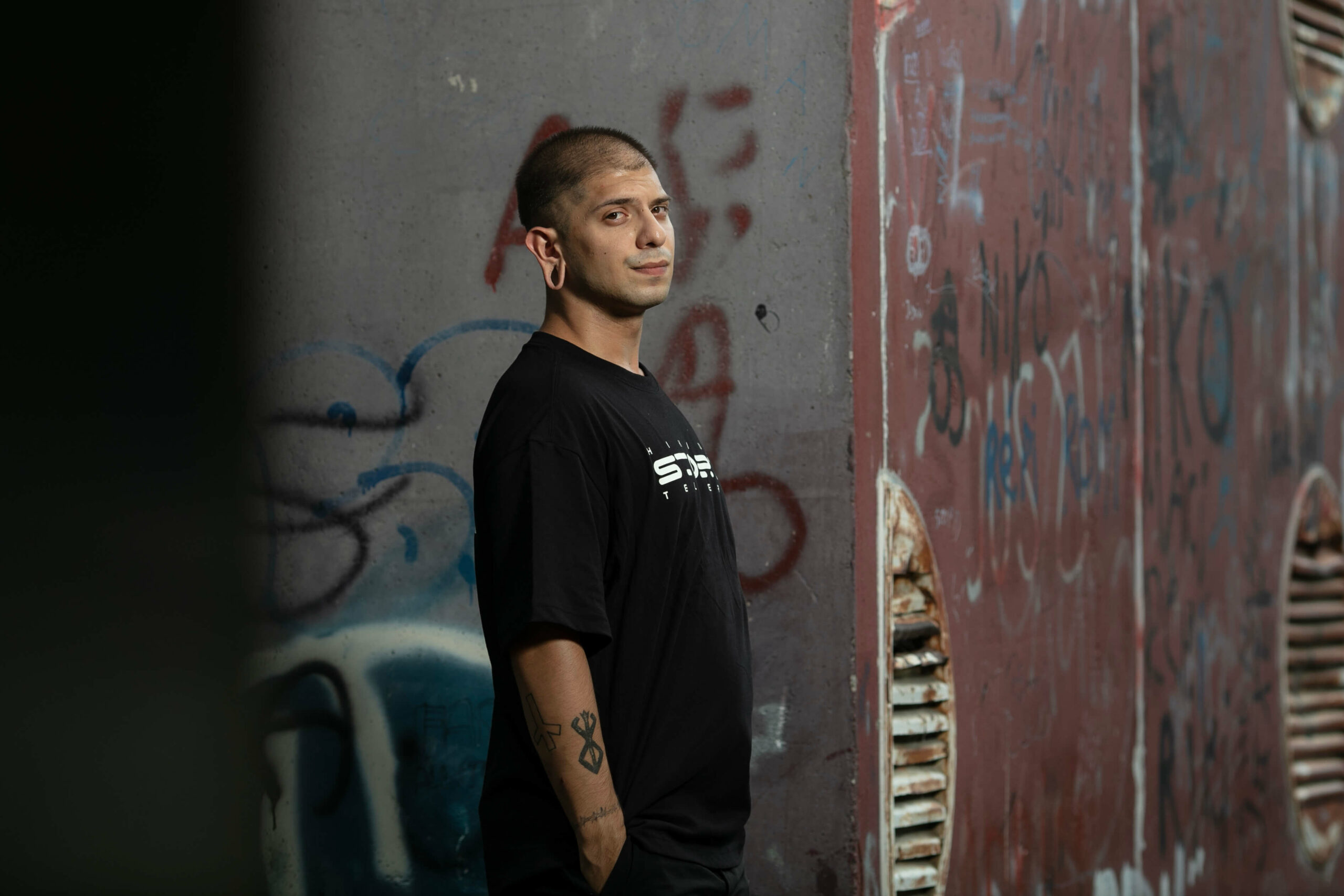 Vikkendhouse,Zene,Multicursed