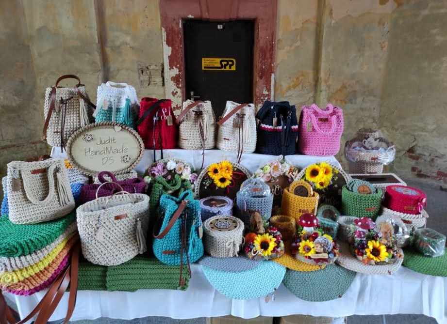 Havi kreatívú,Vörös Judit,Horgolás,Hobbi