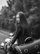 1 (111) Hónap Nője,Závodská Karin,motorozás