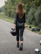 1 (18) Hónap Nője,Závodská Karin,motorozás