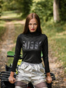 1 (86) Hónap Nője,Závodská Karin,motorozás