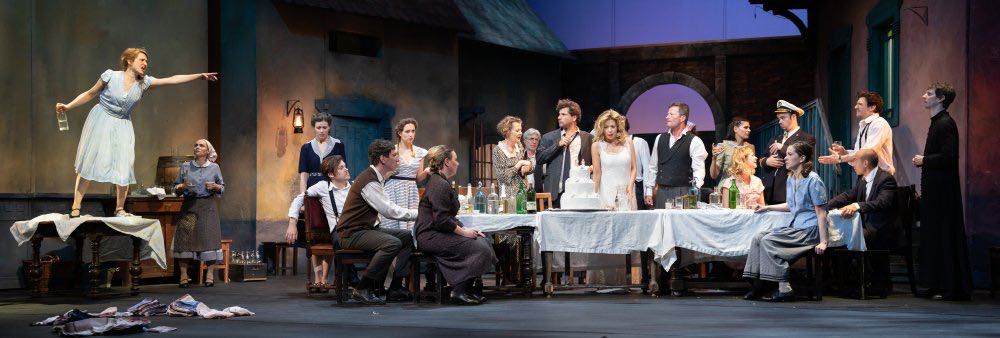 Vígszinház,Molnár Ferenc,AZ üvegcipő,SZínház,Budapesti Szemle,Budapest,Program