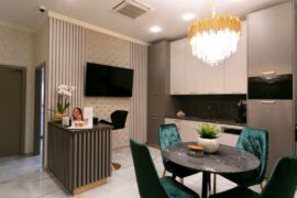 KO_okt_Phoenix_11 Phoenix Cosmetics,Kozmetika,PR-cikk,SZépségápolás,Pedikűr,Masszázs