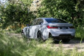 KO_maj_autos_BMW_5 BMW 320d xDrive,Auto