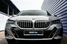 KO_jun_autos_5 BMW i5 eDrive40 Touring,Auto