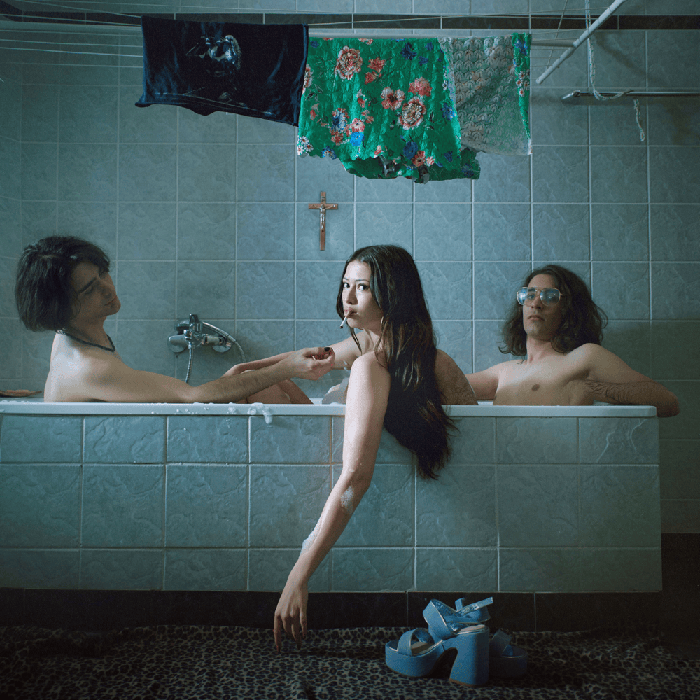 ILLEG*LIS PARTYK,ajsa luna,hangfal,uj album,zene