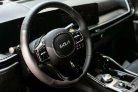 KO_jul_KIA_7 Kia Sorento,Kia,Autó