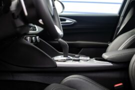 Alfa Romeo Giulia,Alfa Romeo,Auto