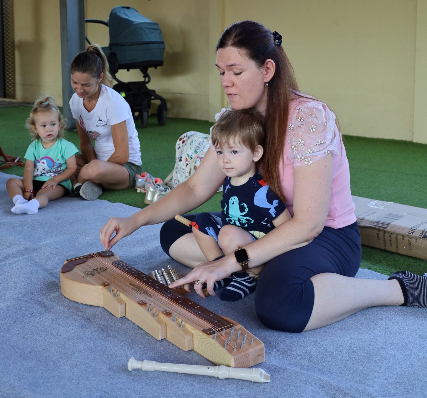 Gaál Zöld Ágnes,Gyereksarok,Gyerek,Ringató