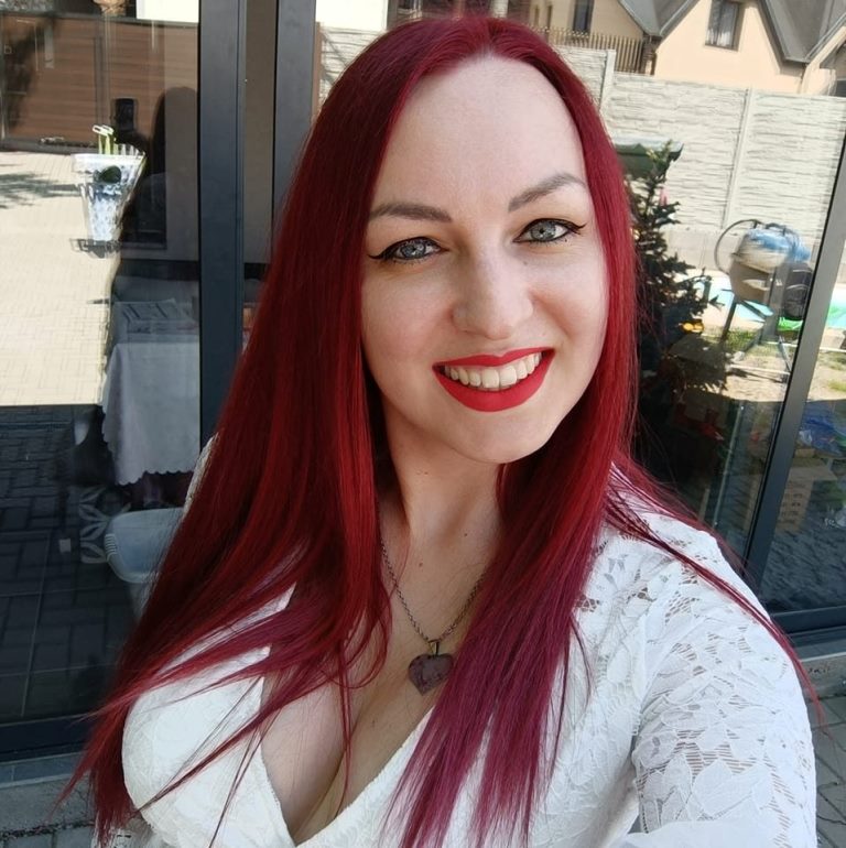 Klikk Out,Előzetes,március