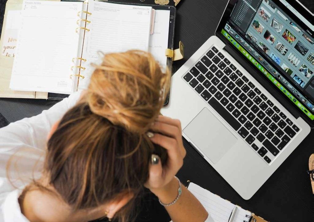 Klikk Out,Előzetes,április