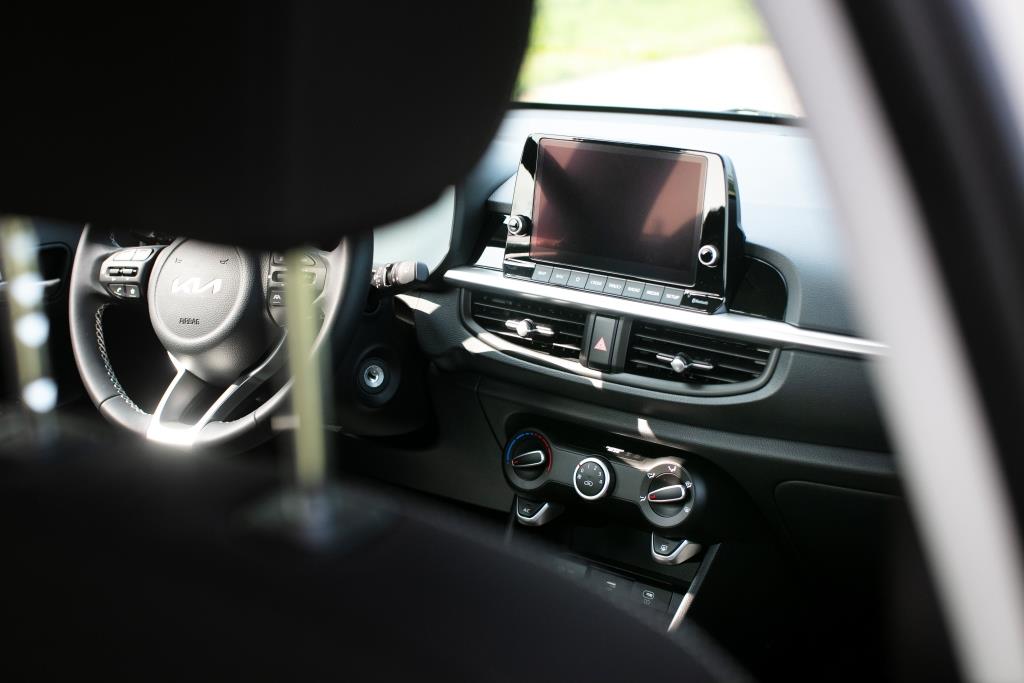 Klikk Out,Előzetes,június